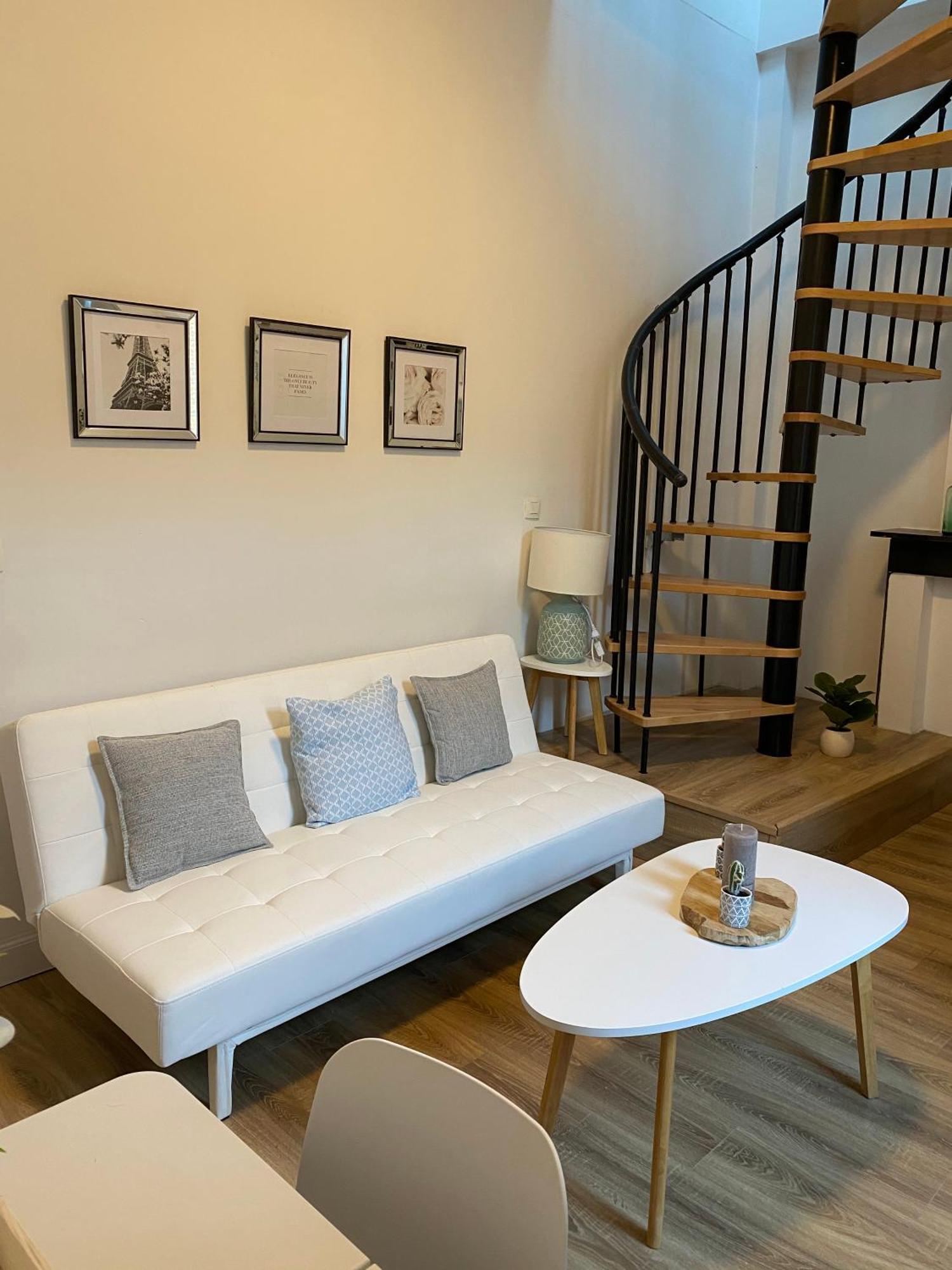 Apartement City Center Mons Eksteriør billede