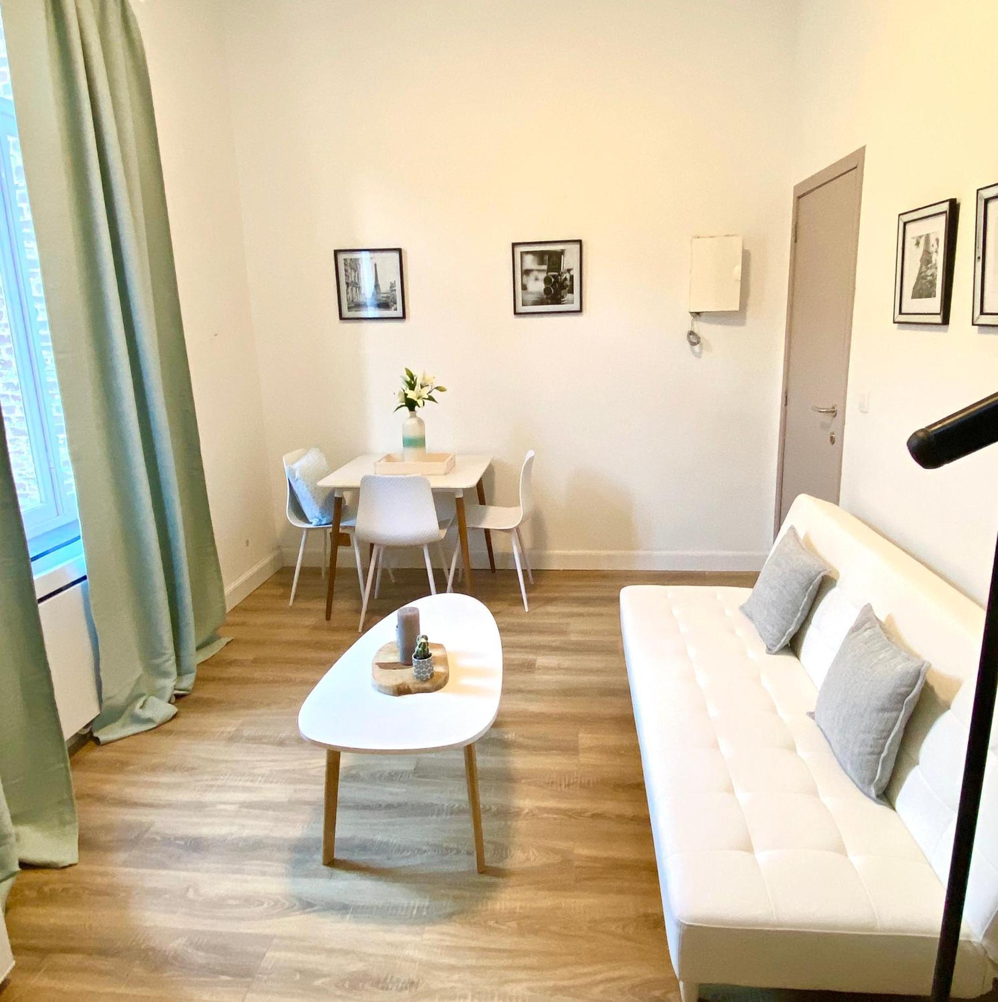Apartement City Center Mons Eksteriør billede